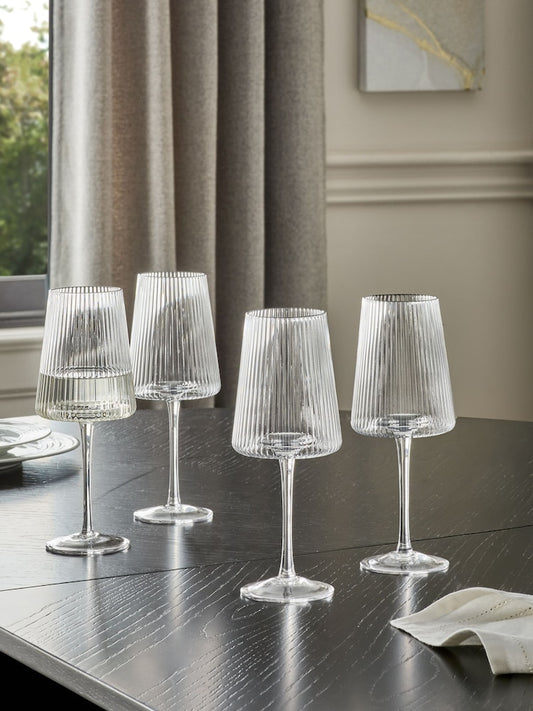 Set de 4 Copas Caneladas “Luxe Moderno” – Vidrio Premium